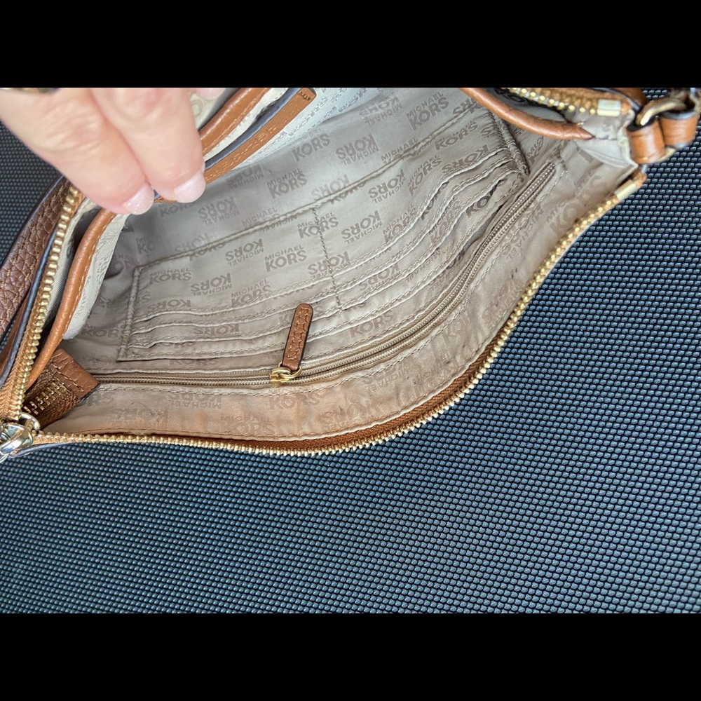 Michael Kors Wristlet Purse - Picture 8 of 14